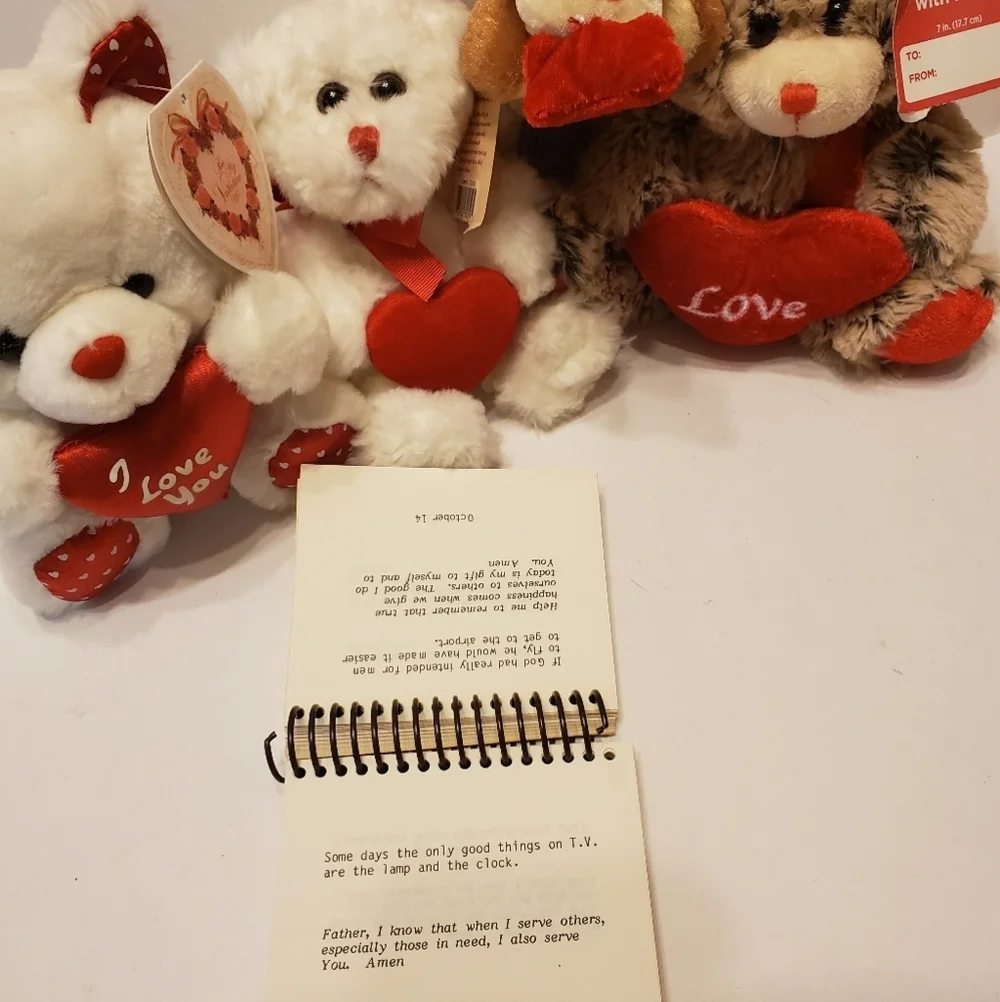 🧸💝📅🗓  Valentine's Day Bears & dog w/ Calendar